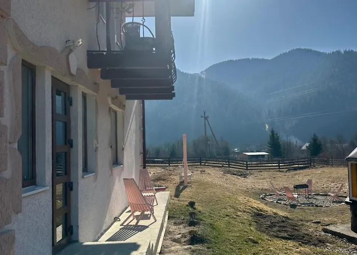 Pink House Karpaty